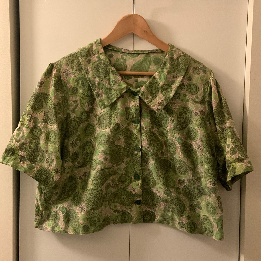 Adorable vintage blouse